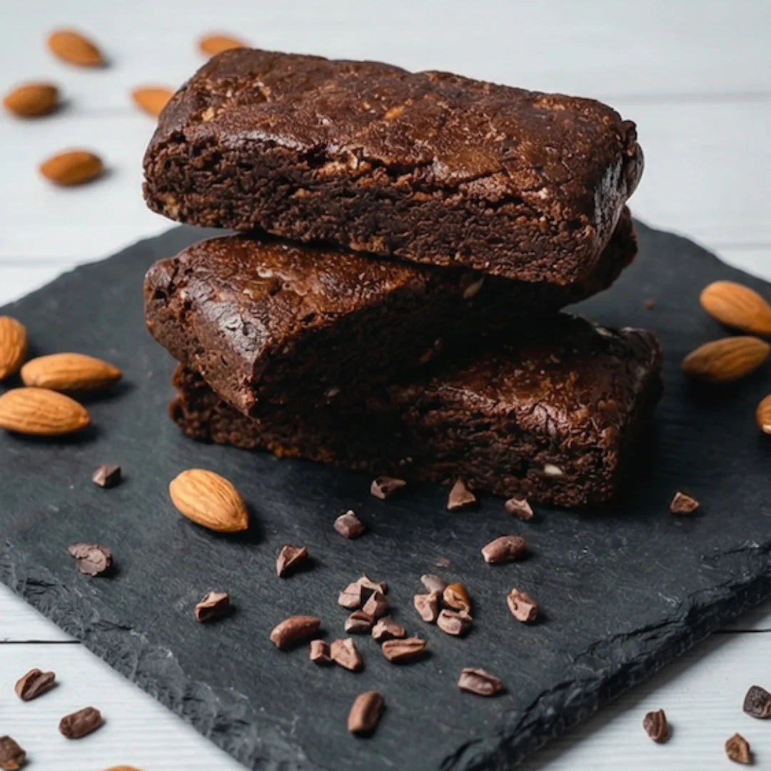 Nibl Almond Brownie Protein Bar ingredients – almonds, whey protein, egg protein