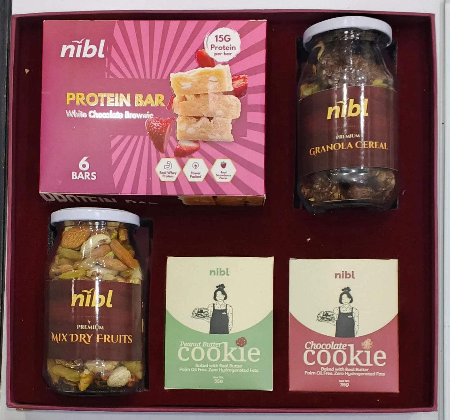 Nibl Eid Gift Box – Protein Bars, Granola Cereal, Cookies, and Dry Fruits