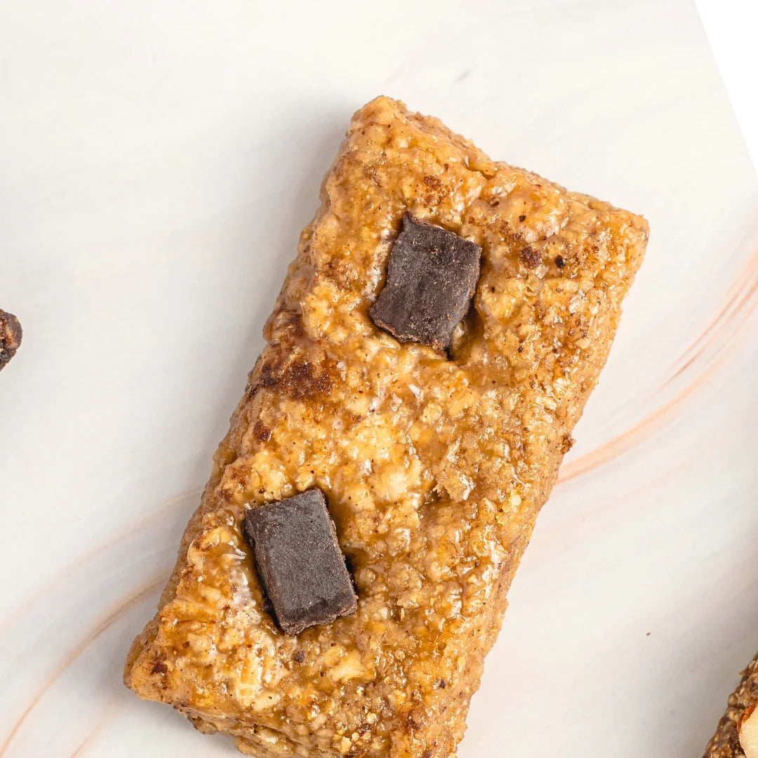 Chocolate & Peanut Butter Granola Bar cross-section – Nibl Pakistan